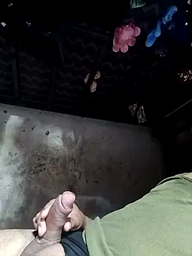 Snapshot of Rayito6969@xh chatting on October 21, 3:44 pm Rayito6969xh online show from October 21, 3:44 pm