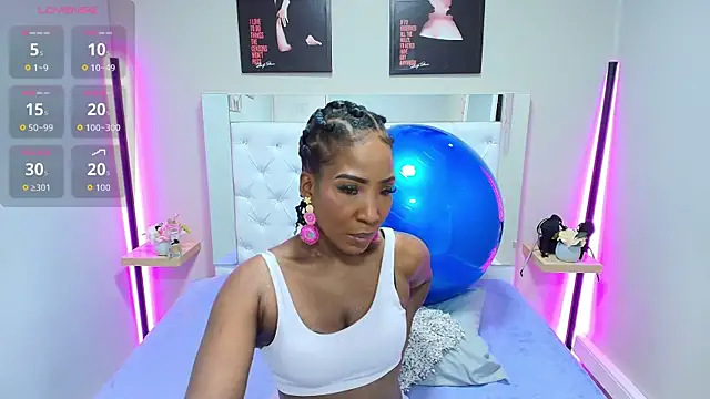 kimmturner online show from September 19, 1:04 pm