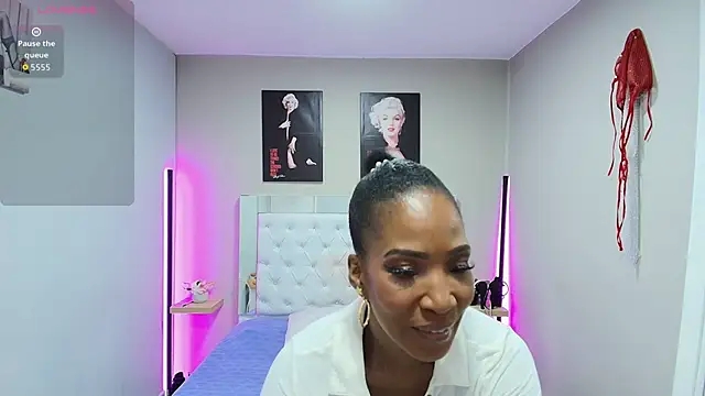 kimmturner online show from October 8, 7:47 pm
