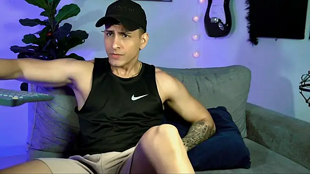  Ryan walker online show from April 20, 6:53 pm