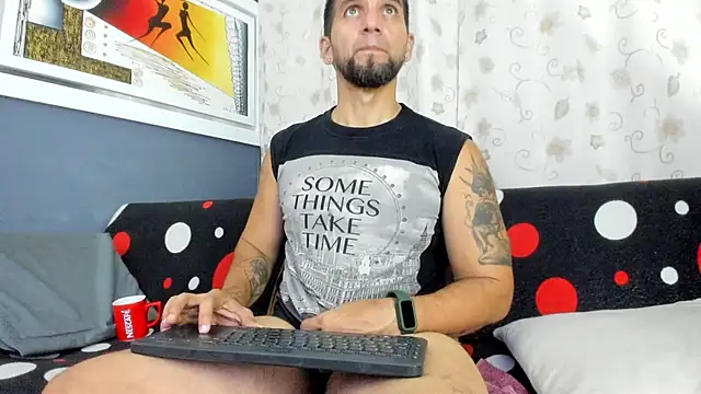 JULESLAKES online show from November 29, 5:02 pm