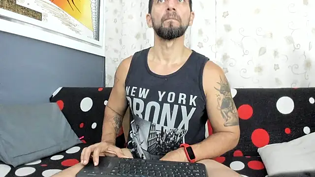 JULESLAKES online show from October 30, 2:58 pm