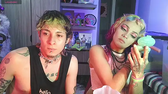 badeyes crazygoat online show from January 9, 10:49 pm