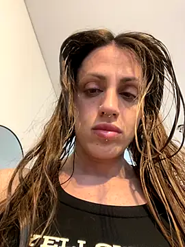 fitcouple1889 online show from October 4, 9:49 pm