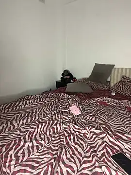 fitcouple1889 online show from February 1, 2:26 am