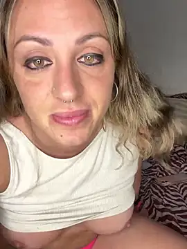 fitcouple1889 online show from March 13, 12:59 am