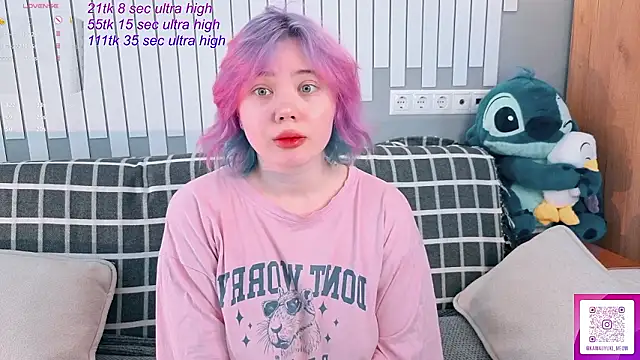   KawaiiYuki   online show from February 13, 6:13 am