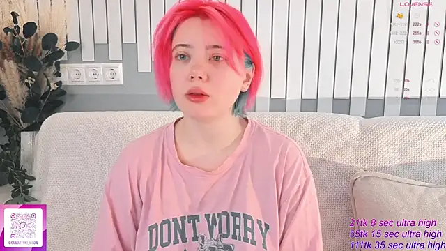   KawaiiYuki   online show from November 15, 6:28 am