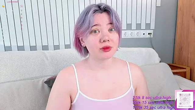   KawaiiYuki   online show from April 27, 4:10 am