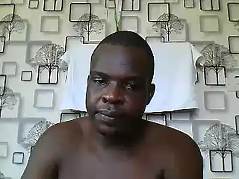 Snapshot of Chumba_001 chatting on February 13, 10:55 am Chumba 001 online show from February 13, 10:55 am