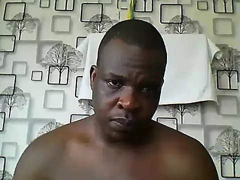 Snapshot of Chumba_001 chatting on November 23, 4:44 am Chumba 001 online show from November 23, 4:44 am