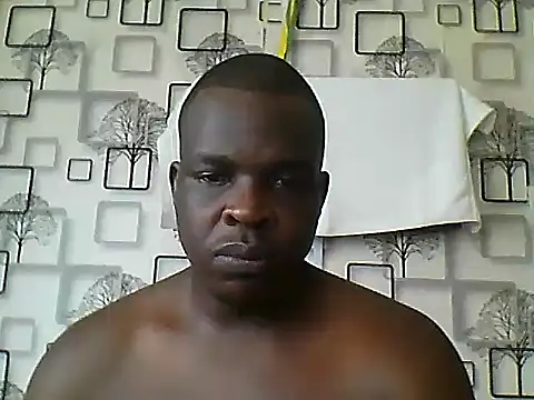 Snapshot of Chumba_001 chatting on October 13, 6:37 am Chumba 001 online show from October 13, 6:37 am