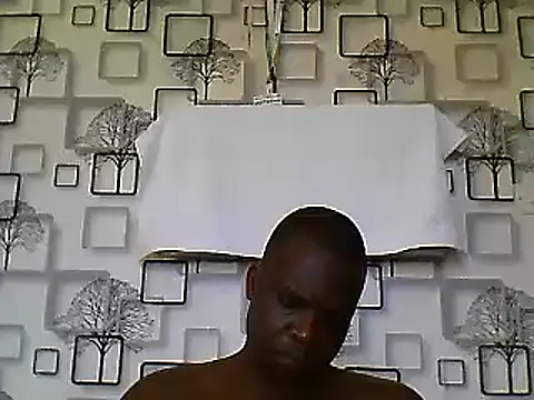 Snapshot of Chumba_001 chatting on February 12, 1:27 pm Chumba 001 online show from February 12, 1:27 pm