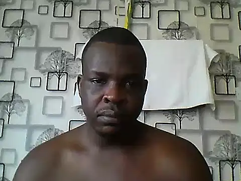 Snapshot of Chumba_001 chatting on October 18, 4:25 am Chumba 001 online show from October 18, 4:25 am