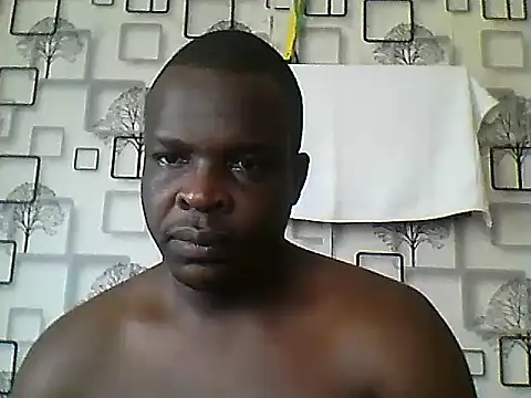 Snapshot of Chumba_001 chatting on October 5, 5:42 am Chumba 001 online show from October 5, 5:42 am