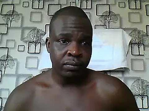 Snapshot of Chumba_001 chatting on February 19, 4:12 am Chumba 001 online show from February 19, 4:12 am