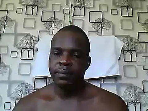 Snapshot of Chumba_001 chatting on February 11, 10:25 am Chumba 001 online show from February 11, 10:25 am