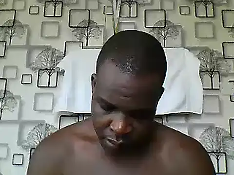 Snapshot of Chumba_001 chatting on February 16, 5:04 am Chumba 001 online show from February 16, 5:04 am