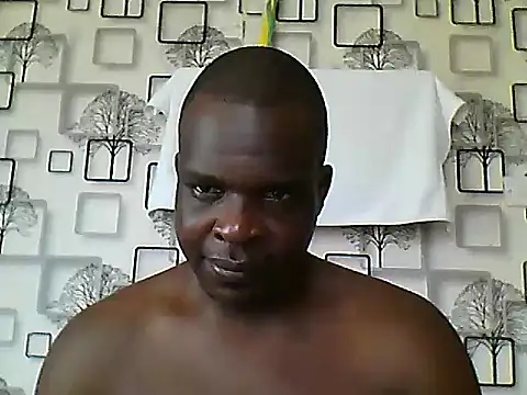 Snapshot of Chumba_001 chatting on November 18, 5:44 am Chumba 001 online show from November 18, 5:44 am