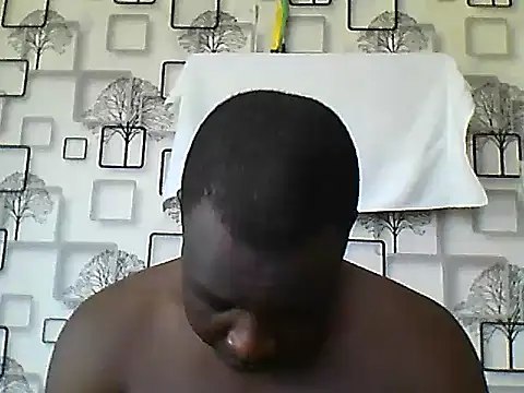 Snapshot of Chumba_001 chatting on December 15, 6:19 am Chumba 001 online show from December 15, 6:19 am