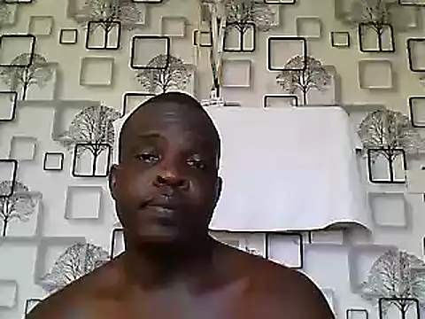 Snapshot of Chumba_001 chatting on February 10, 1:44 pm Chumba 001 online show from February 10, 1:44 pm