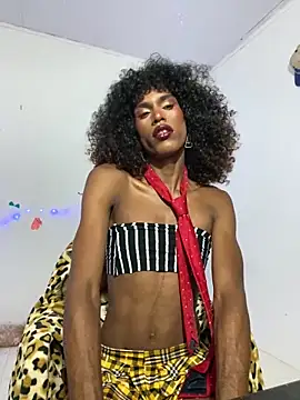 Snapshot of lau_sil chatting on March 4, 11:01 pm lau sil online show from March 4, 11:01 pm