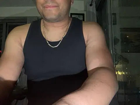 ThickDick Daddy online show from May 4, 7:00 am