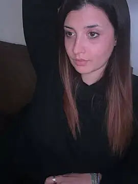 Snapshot of Novababy18 chatting on January 8, 10:37 pm Novababy18 online show from January 8, 10:37 pm