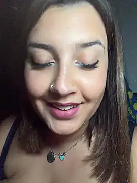 Snapshot of Novababy18 chatting on May 26, 9:24 pm Novababy18 online show from May 26, 9:24 pm