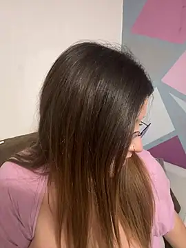 Snapshot of Novababy18 chatting on March 21, 11:12 pm Novababy18 online show from March 21, 11:12 pm
