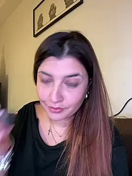 Snapshot of Novababy18 chatting on January 30, 9:36 pm Novababy18 online show from January 30, 9:36 pm