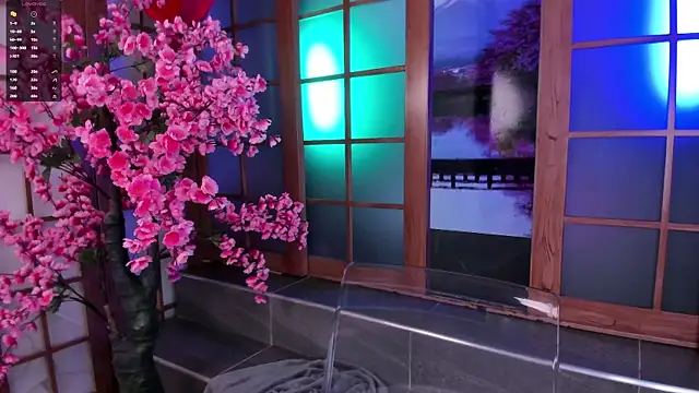miiss anna online show from May 29, 11:05 am