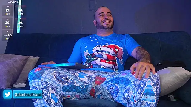 Snapshot of dantesatrianii chatting on December 22, 4:23 am dantesatrianii online show from December 22, 4:23 am