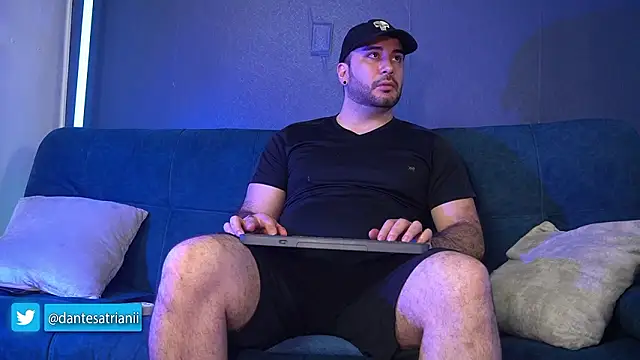 dantesatrianii online show from March 26, 2:54 am