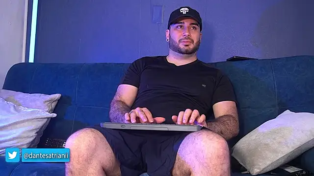 Snapshot of dantesatrianii chatting on February 27, 2:56 am dantesatrianii online show from February 27, 2:56 am