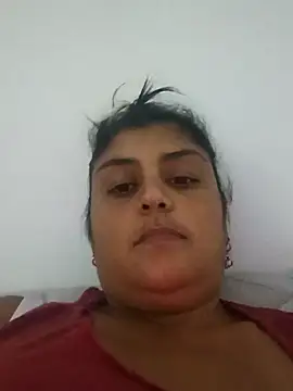 Snapshot of AlyDenalioficial chatting on February 1, 8:26 pm AlyDenalioficial online show from February 1, 8:26 pm