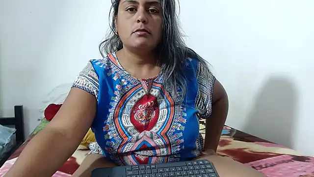 Snapshot of AlyDenalioficial chatting on September 18, 1:47 pm AlyDenalioficial online show from September 18, 1:47 pm