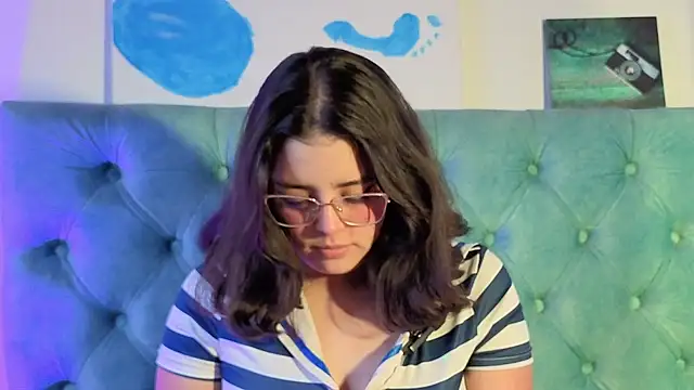 Paola Lyon  online show from March 23, 12:16 pm