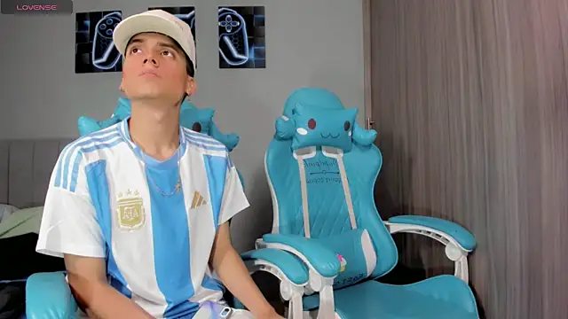 jake and joaquin online show from October 7, 3:07 am