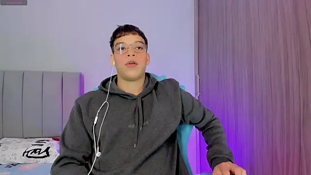 jake and joaquin online show from March 10, 5:33 am