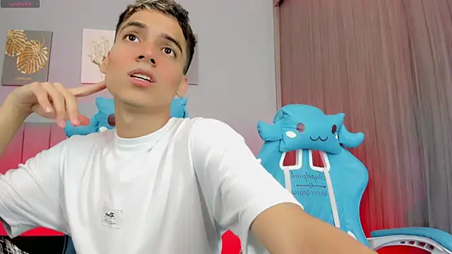 jake and joaquin online show from February 25, 8:53 pm