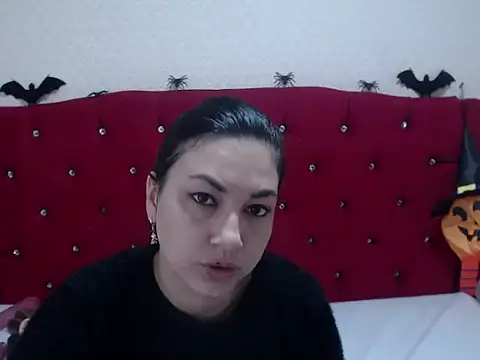 AdaFawxx online show from October 24, 3:05 am