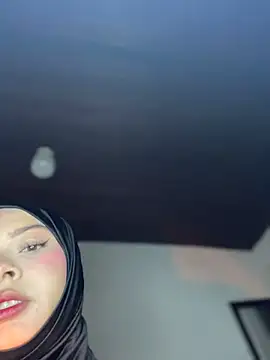 aneesa darzi online show from August 1, 11:25 pm
