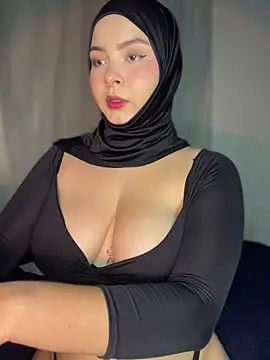 aneesa darzi online show from November 22, 10:52 pm