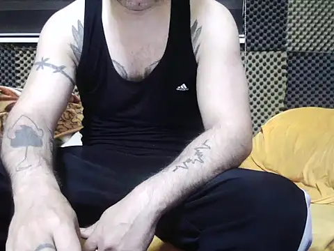 Snapshot of Arabeyes chatting on November 2, 10:59 pm Arabeyes online show from November 2, 10:59 pm