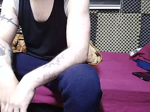 Arabeyes online show from December 19, 5:15 pm