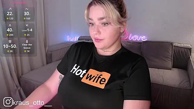 mrs kitty69 online show from October 13, 9:11 am