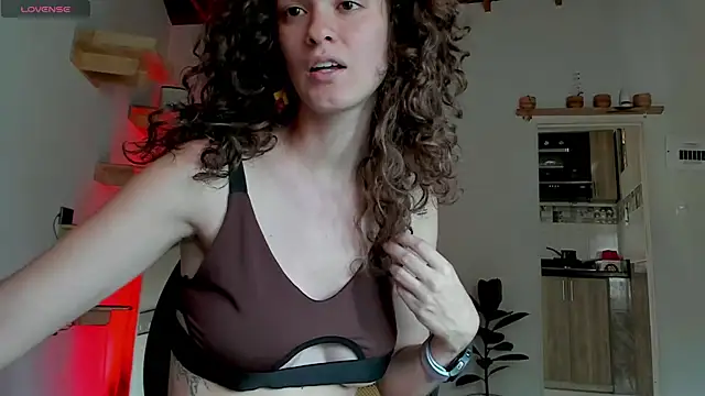 Rainbow leia online show from November 16, 7:29 pm