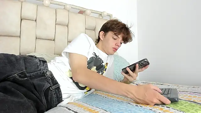 daniel hot03 online show from October 25, 1:34 pm