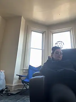 Snapshot of Chloexx69 chatting on December 3, 2:16 pm Chloexx69 online show from December 3, 2:16 pm